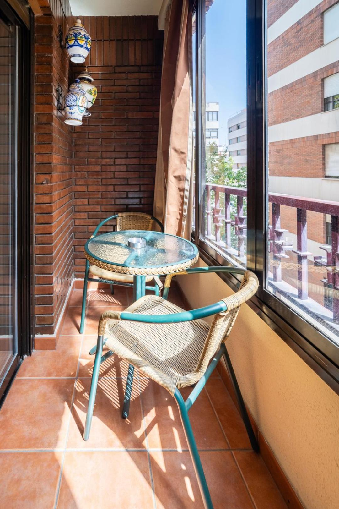 Gran En El Centro Con Parking Gratis Apartment