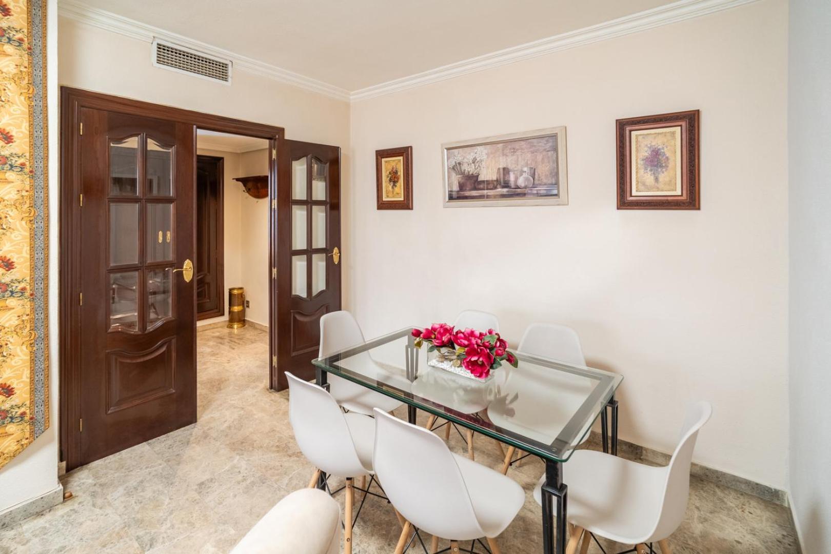 Gran En El Centro Con Parking Gratis Apartment